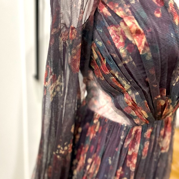 Marchesa Notte Long Floral Print Dress With Black Mesh Overlay, Deep V - Picture 8 of 12